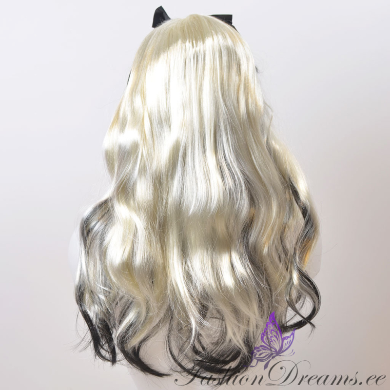 blond parukas
